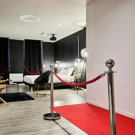 Ng Suitehome - Lille I Roubaix Centre I Grand Place - Balneo - Netflix - Wifi Exterior photo