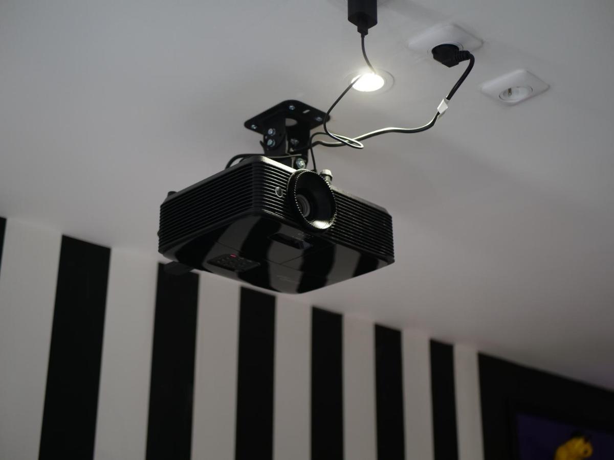Ng Suitehome - Lille I Roubaix Centre I Grand Place - Balneo - Netflix - Wifi Exterior photo