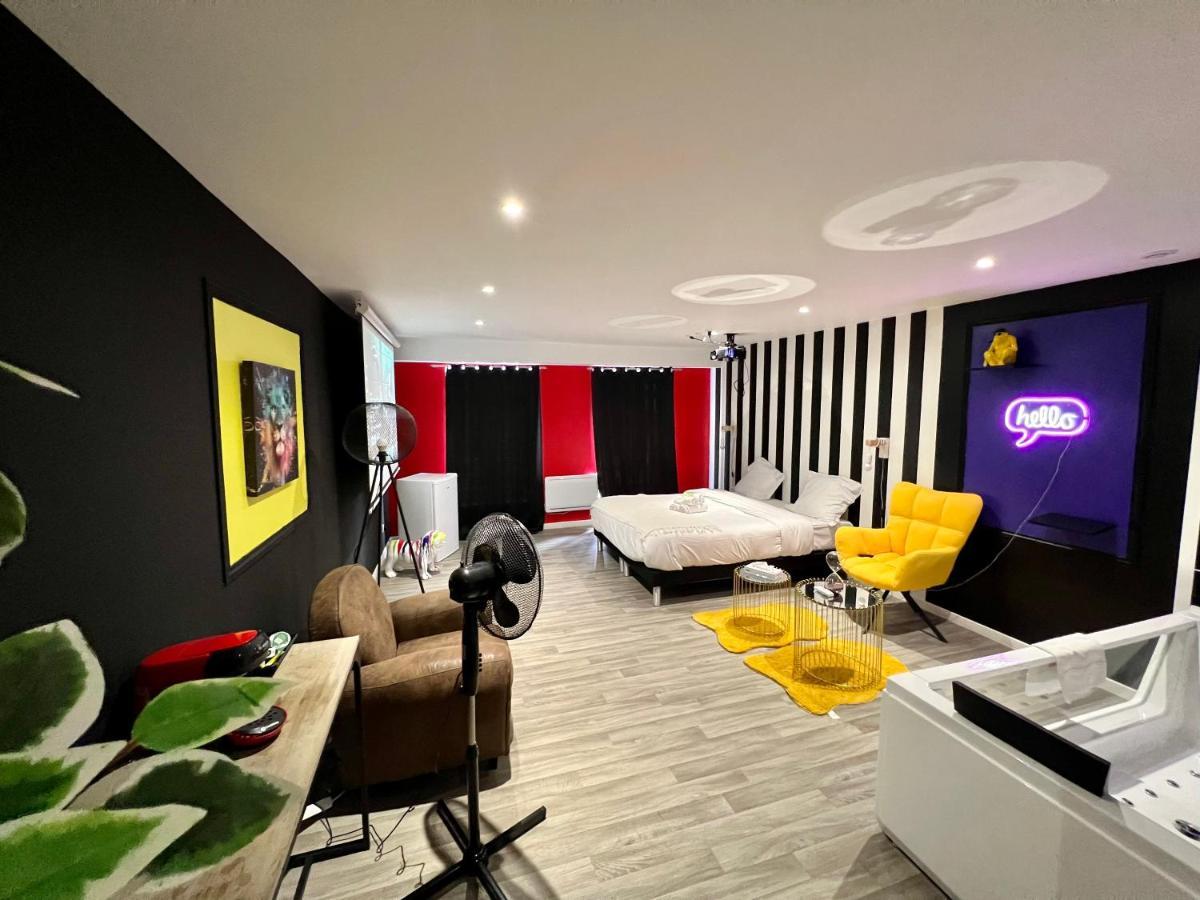 Ng Suitehome - Lille I Roubaix Centre I Grand Place - Balneo - Netflix - Wifi Exterior photo
