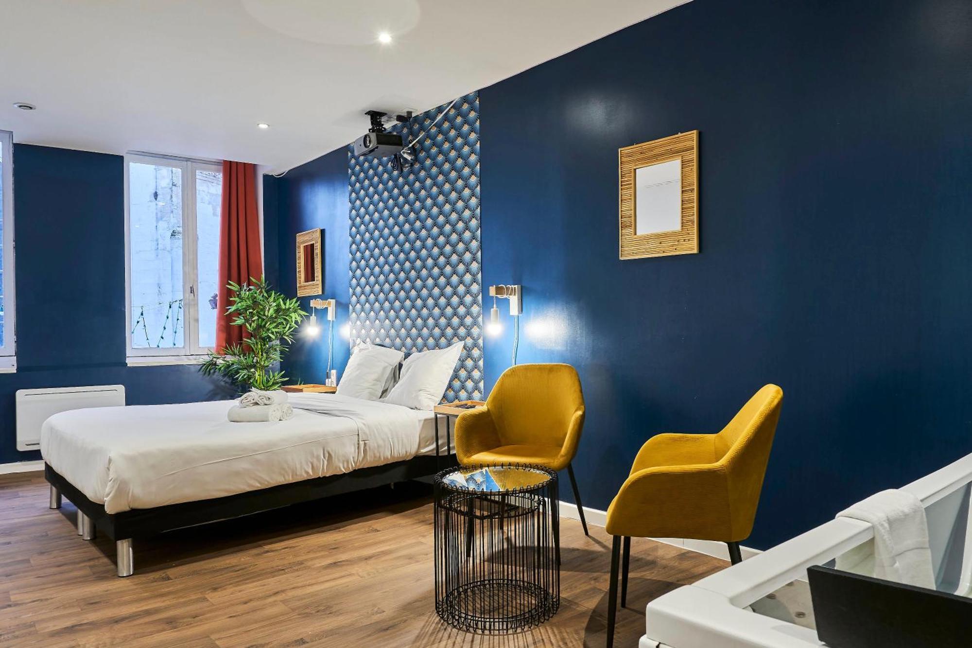 Ng Suitehome - Lille I Roubaix Centre I Grand Place - Balneo - Netflix - Wifi Exterior photo