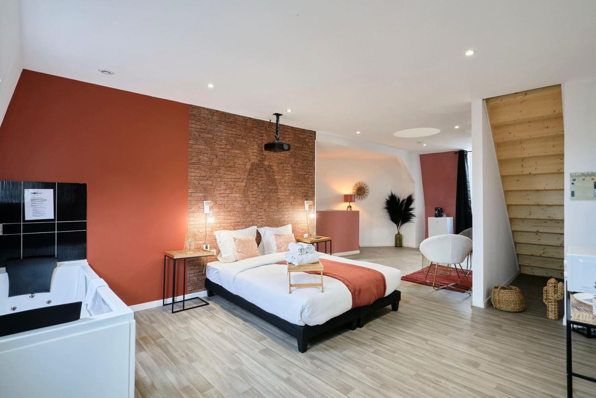 Ng Suitehome - Lille I Roubaix Centre I Grand Place - Balneo - Netflix - Wifi Exterior photo