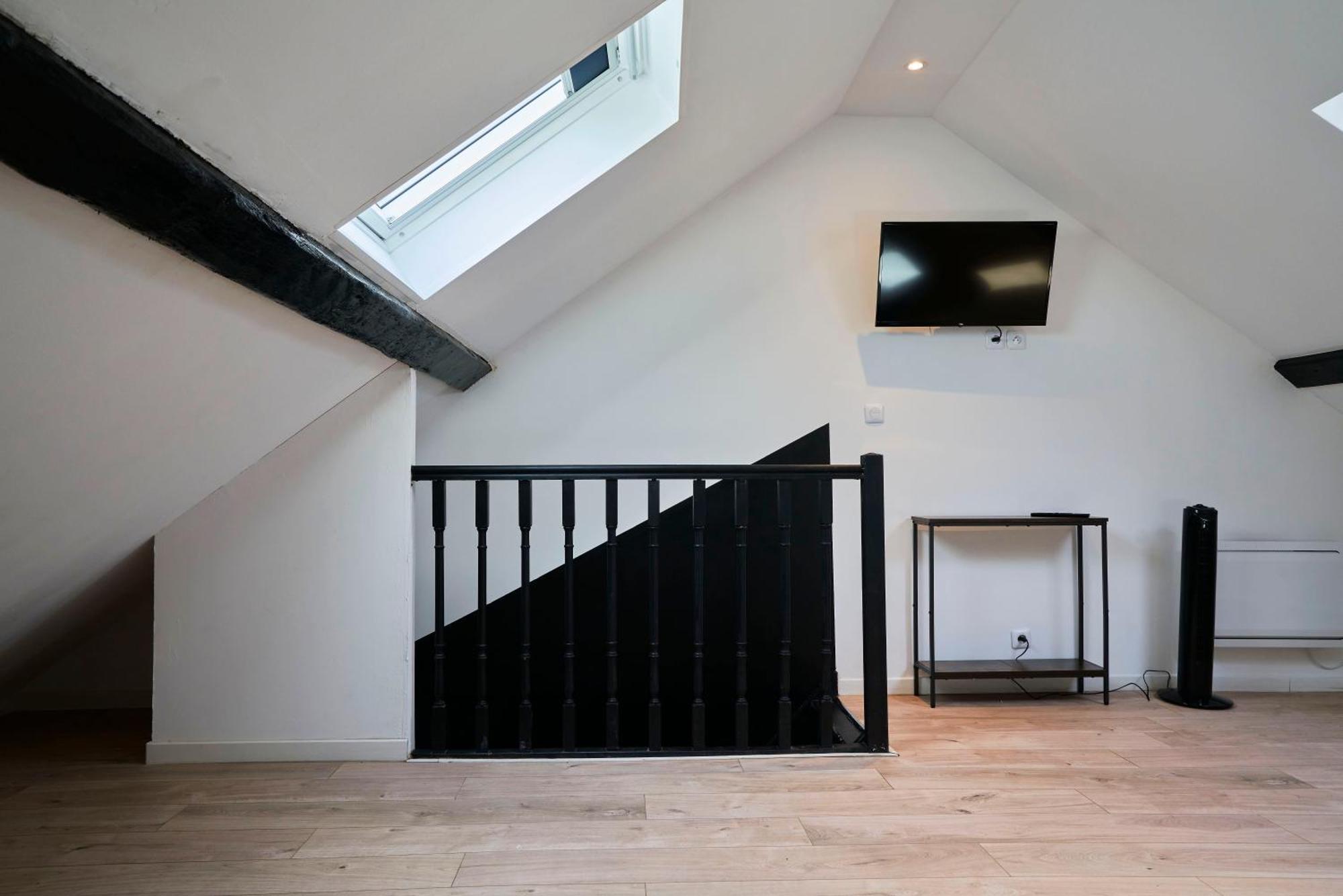 Ng Suitehome - Lille I Roubaix Centre I Grand Place - Balneo - Netflix - Wifi Exterior photo